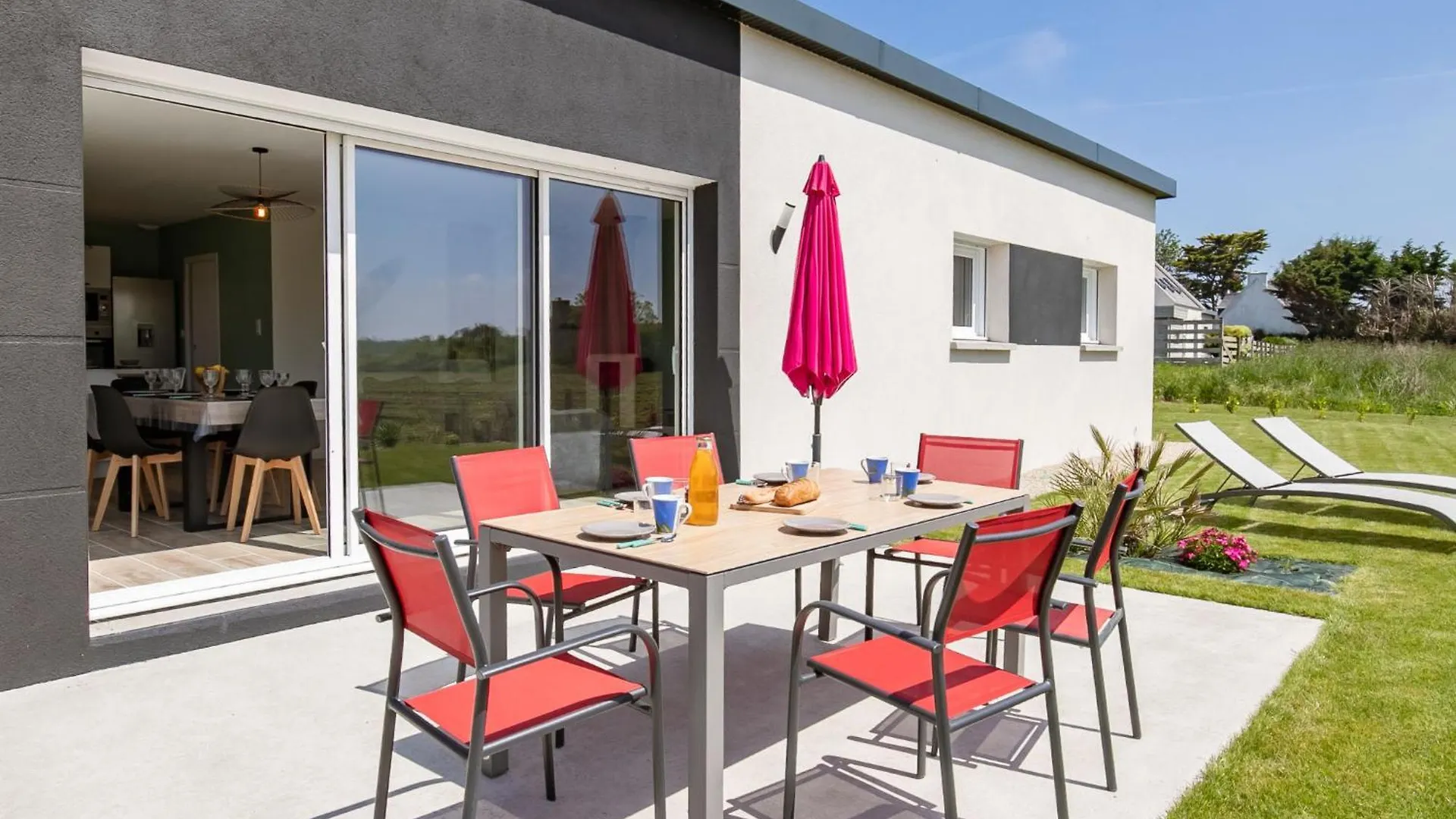 Holiday Home La Maison Du Lividig By Interhome Brignogan-Plages